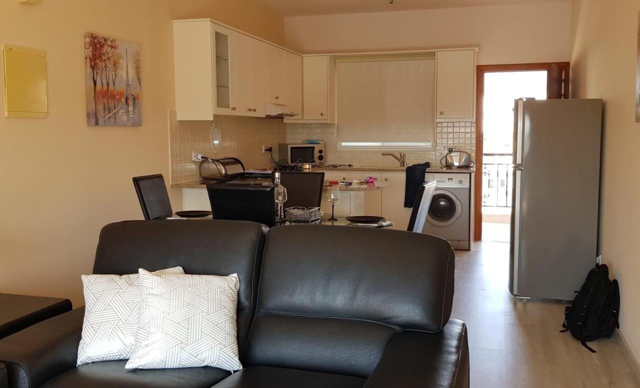 Petras Cozy Nest, 1-Bedroom Apt., Paphos-Universal Luaran gambar